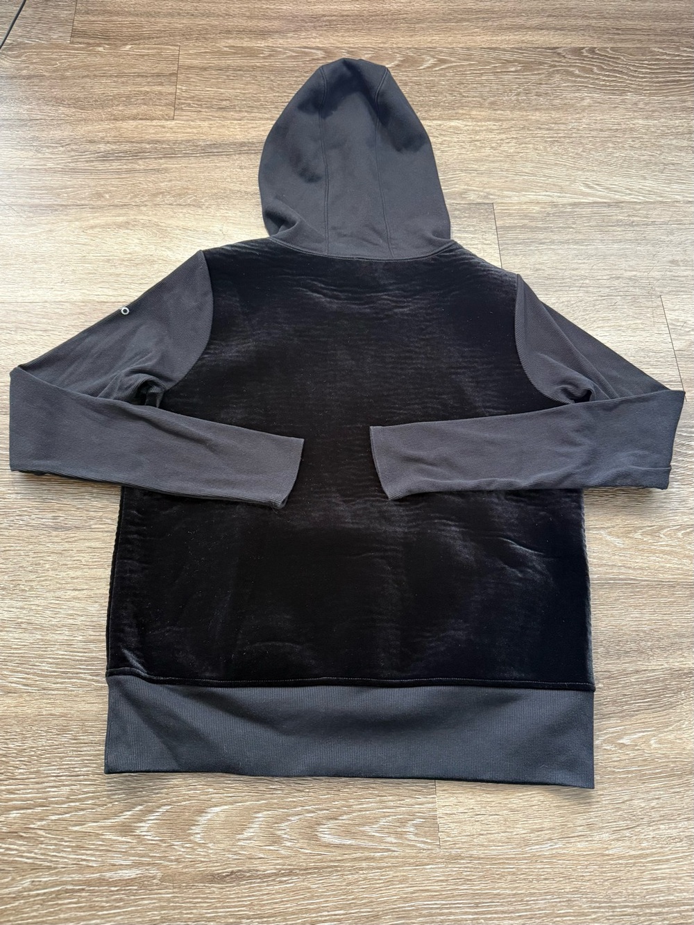 Alo Yoga Velour Baller Hoodie Grey/Black - Picture 4 of 5